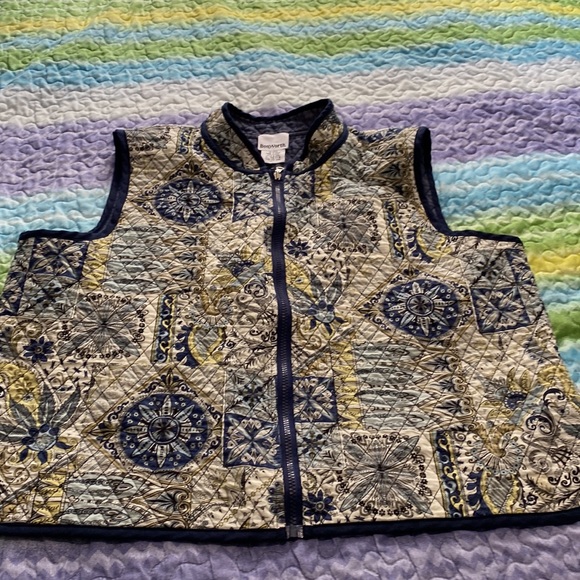 Ladies quilted vests XL petite - Picture 3 of 7